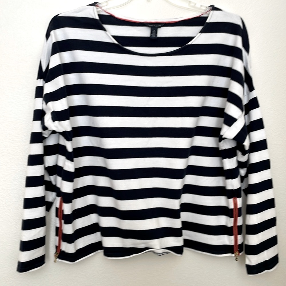 Tommy Hilfier Long Sleeve shirt XL